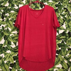 T-shirt, size medium, color hot Pink
